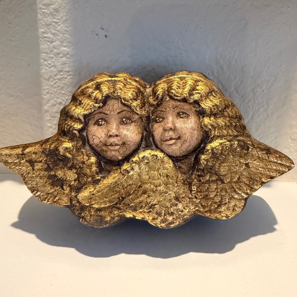 Baroque-Style Cherub Angel Lidded‎ Ceramic Trinket Box